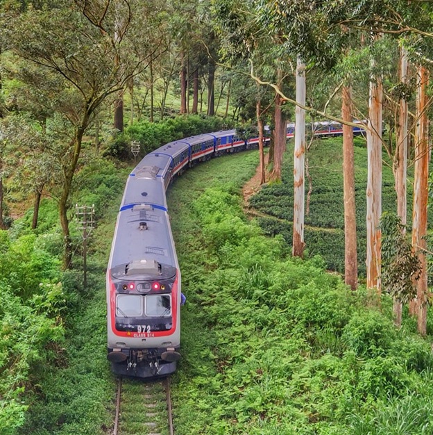 புகையிரத சேவை மீண்டும் ஆரம்பம்