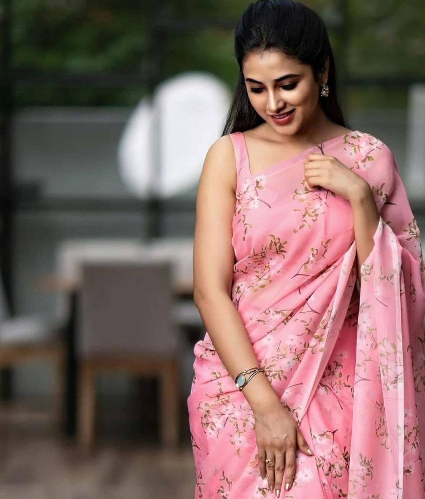 செல்லம்மா செல்லம்மா அங்கம் மின்னும் தங்கமா..