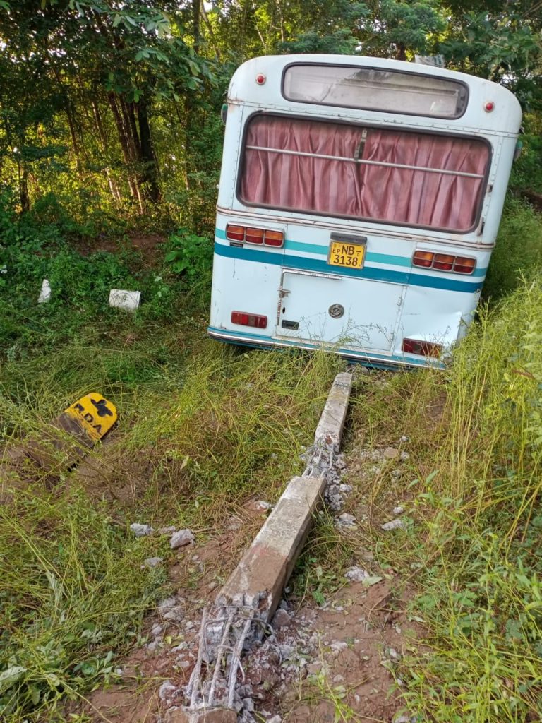 திருமலையில் இன்று காலை இடம்பெற்ற பஸ் விபத்து