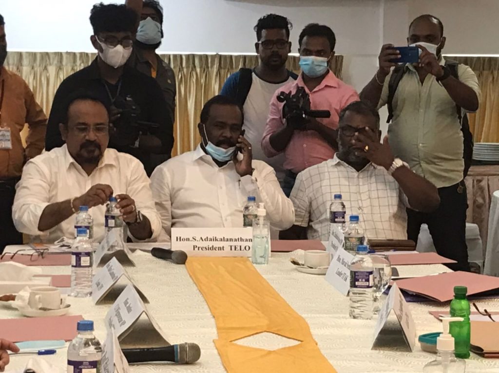 தமிழ் பிரதிநிதிகளின் கூட்டம் ஆரம்பம்