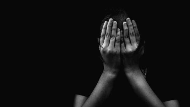 சிறுமியை துஷ்பிரயோகம் செய்த இளைஞர் கைது