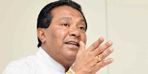 புதிய கைத்தொழில் அமைச்சர்