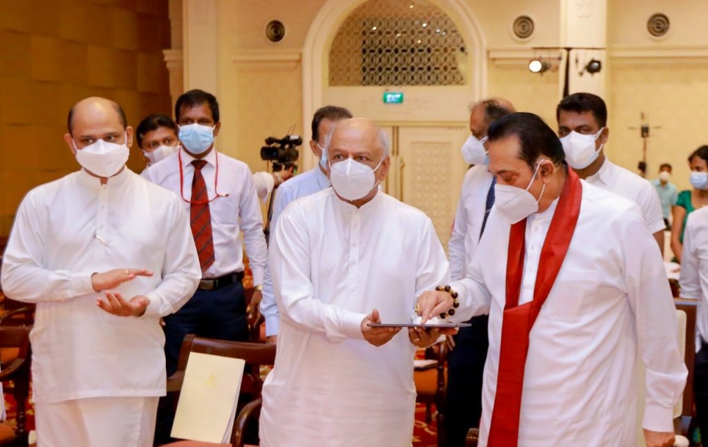 10 பாடசாலைகள் தேசிய பாடசாலைகளாக தரமுயர்ந்தன