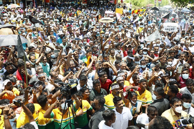 ராஜபக்சர்களுடன் உலகை ஆளும் பேரரசர் பதவியானாலும் வேண்டாம் -சஜித்