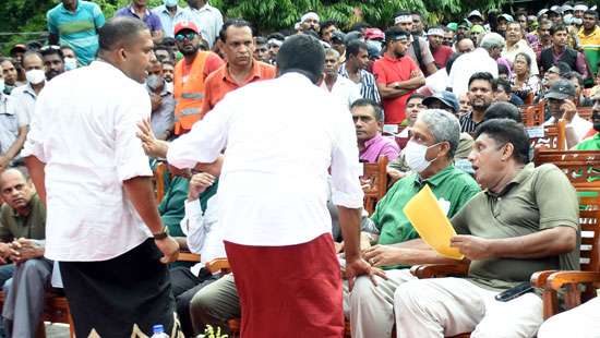 ஹரின் - பொன்சேகா வாக்குவாதம்