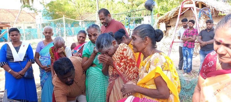 சிங்கள தலைமைகள் நாட்டை சூறையாடியதாக மக்கள் உணர்ந்துள்ளனர்.