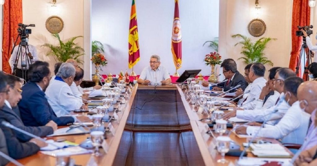 மக்களுக்குரிய இடங்களிலேயே சகல சேவைகளையும் வழங்கவேண்டும் - ஜனாதிபதி