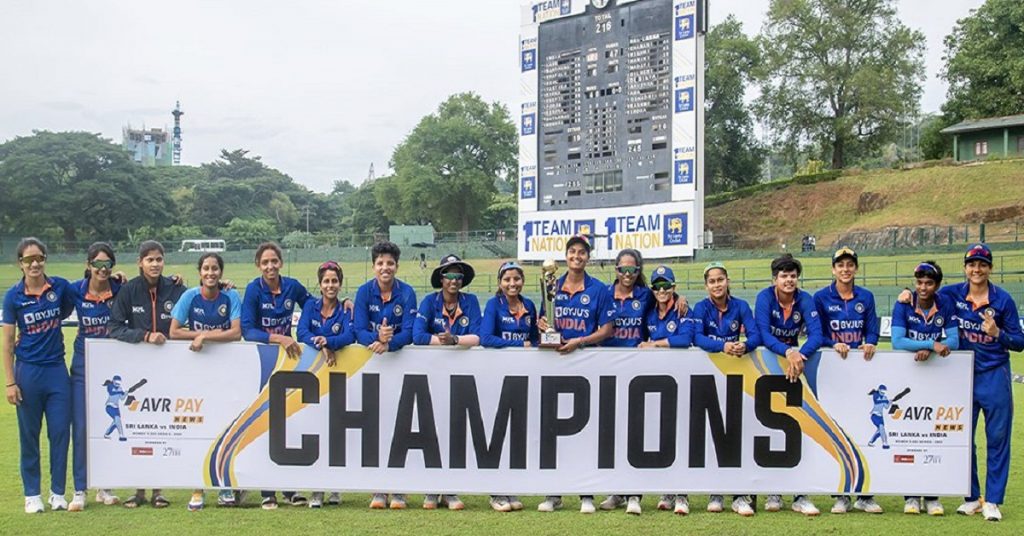 தொடரை வென்றது இந்திய மகளிர் அணி .