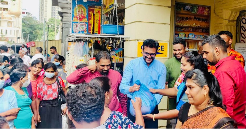 கொழும்பில் ஜனனம் அறக்கட்டளையின் உதவி.