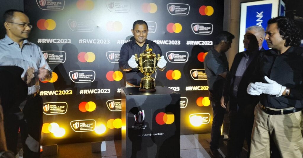 ரக்பி உலகக்கிண்ணத்தை ஏரளமான மக்கள் பார்வையிட்டனர்.