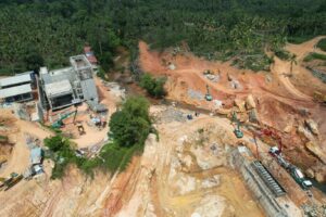 பஸ்னாகொட நீர் திட்டத்தை பார்வையிட்டார் அமைச்சர் ரொஷான் ரணசிங்க!