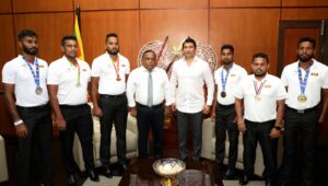 பதக்கங்களை வென்ற பரா வீரர்களுக்கு அமைச்சர் வாழ்த்து!