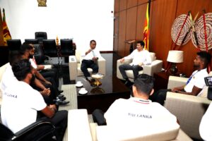 பதக்கங்களை வென்ற பரா வீரர்களுக்கு அமைச்சர் வாழ்த்து!