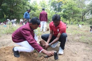 இலங்கை ஒலிம்பியன்ஸ் சங்கத்தின் வருடாந்த மர நடுகை நிகழ்வு இன்று இடம்பெற்றுள்ளது!