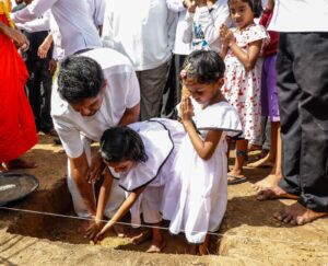 நாட்டைக் கட்டியெழுப்பும் பாரிய இலக்கு எமக்கு உள்ளது - சஜித் பிரேமதாச!