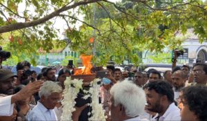 கொழும்பில் முள்ளிவாய்க்கால் தீபம் - பதட்ட நிலை