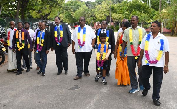 பாடுமீன் பொழுது போக்கு கழகத்தின் உதைப்பந்தாட்ட சுற்றுப் போட்டியில் ஏறாவூர் அணி வெற்றி!