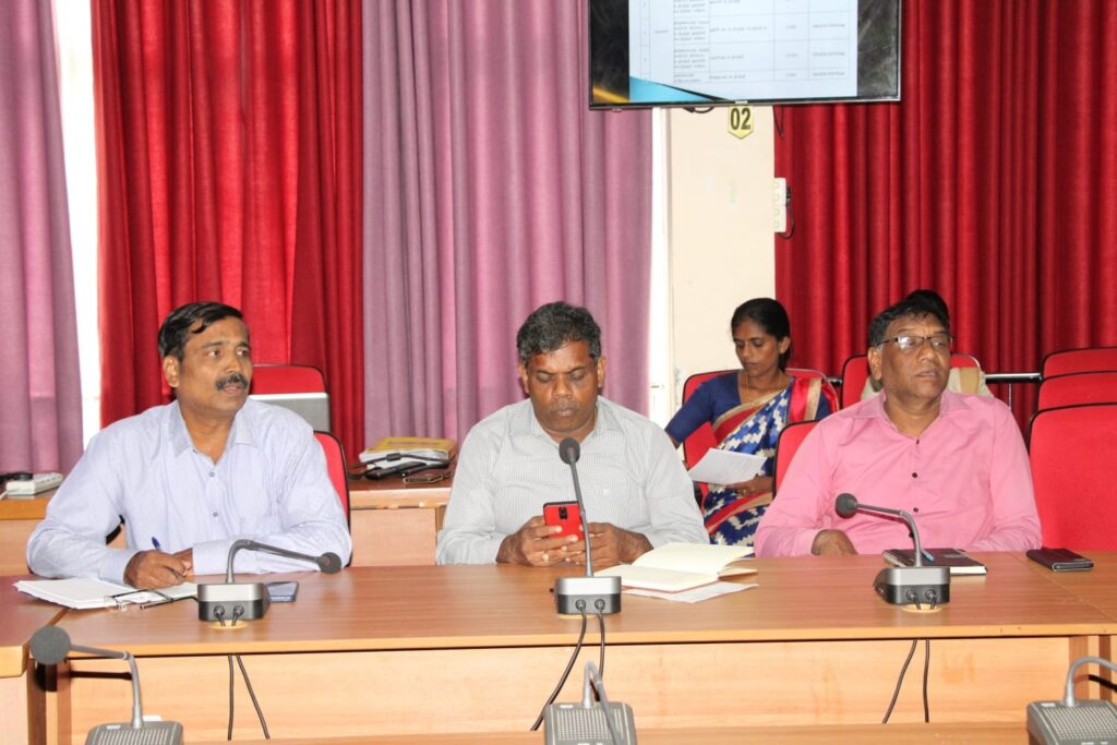 கிளிநொச்சி மாவட்ட உற்பத்தி கூட்டுறவுச் திட்டங்கள் தொடர்பில் ஆய்வு!