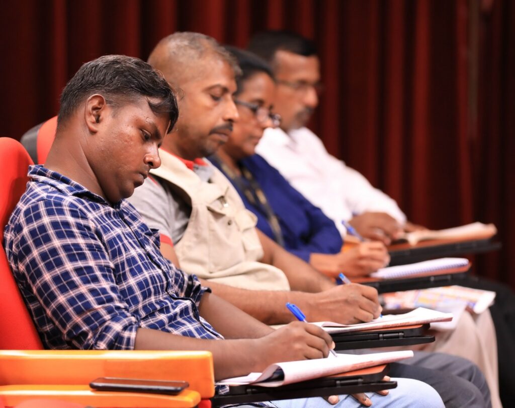 விவசாய நவீனமயப்படுத்தல் திட்டம் பொருளாதாரத்தை திடப்படுத்தும் - அமைச்சர் மஹிந்த அமரவீர!