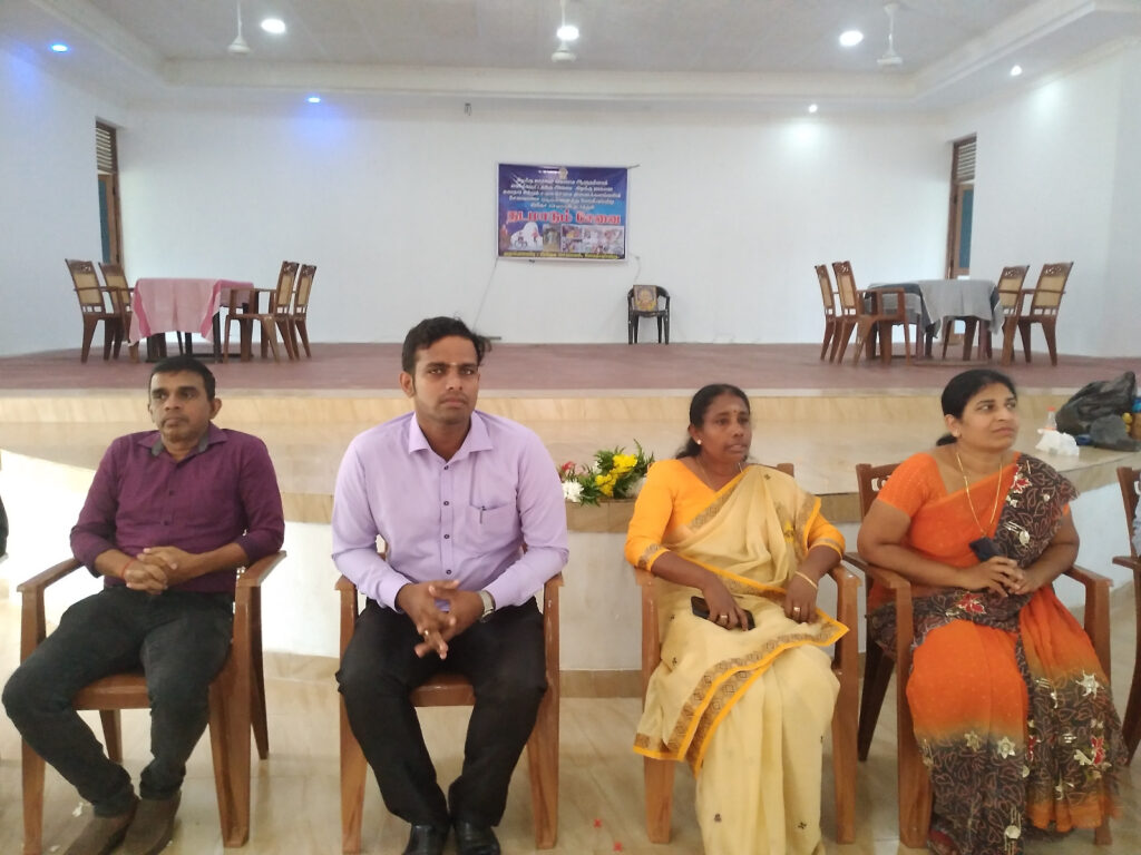 வெல்லாவெளி பிரதேசத்தில் சுகாதார மற்றும் சமூக சேவைகளை ஒன்றிணைக்கும் நடமாடும் சேவை!