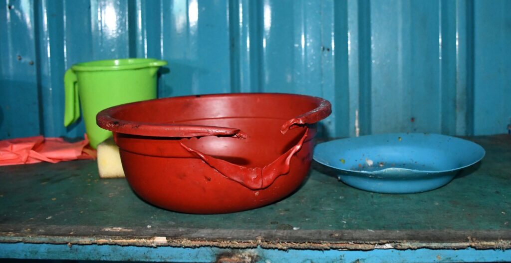 மட்டக்களப்பில் பல உணவகங்களுக்கு எதிராக சட்ட நடவடிக்கை!