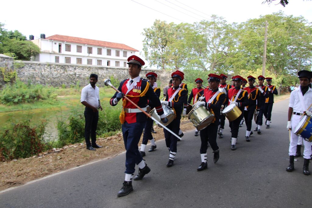 பாக்கு நீரினை நீந்திக் கடந்த மதுஷிகனுக்கு கௌரவ விழா!