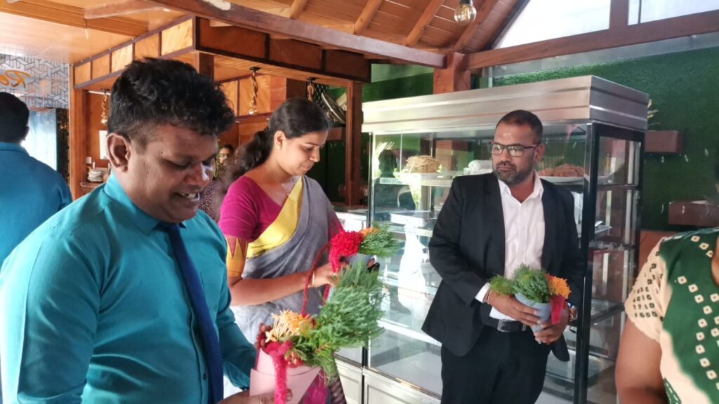 வவுனியா ஊடக அமையத்திற்கும் அமெரிக்க நிறுவனத்திற்கும் இடையில் ஒப்பந்தம் கைச்சாத்து!