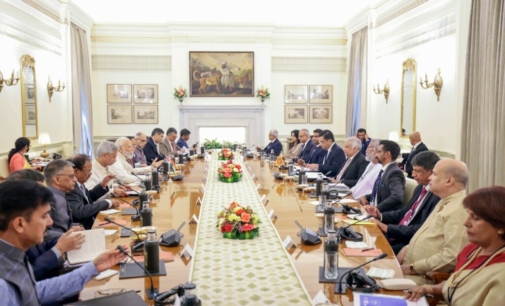 முக்கிய துறைகள் அனைத்திலும் இரு நாடுகளின் பங்களிபையும் உறுதி செய்தல் அவசியம்!