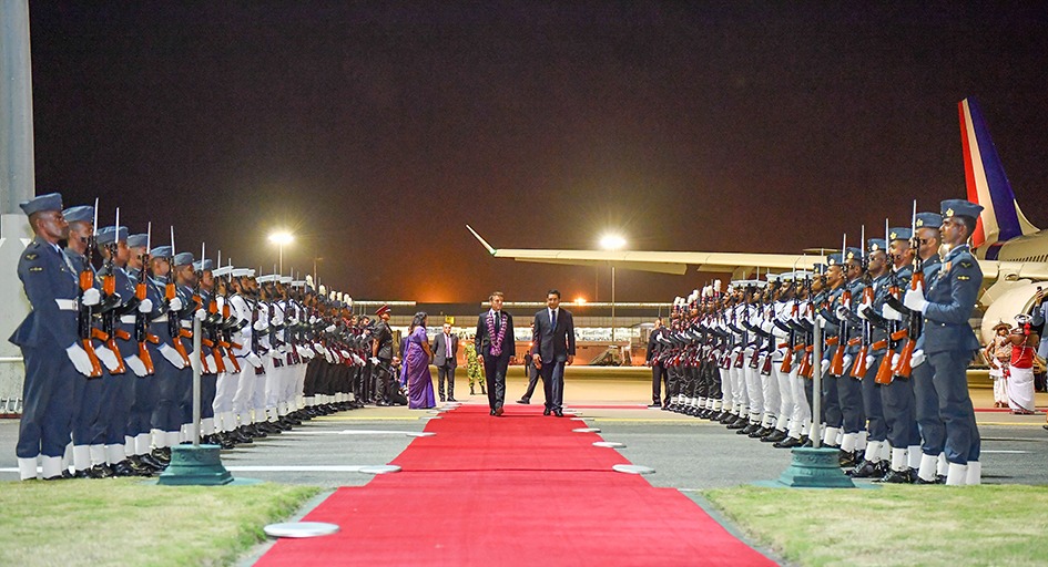 'இலங்கையின் பொருளாதார மீட்சிக்கு ஆதரவளிப்போம்' - பிரான்ஸ் ஜனாதிபதி!