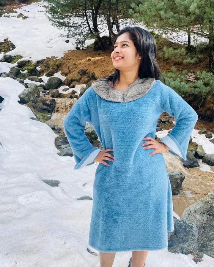 ஜனனியின் பிந்திய புகைப்படங்கள்