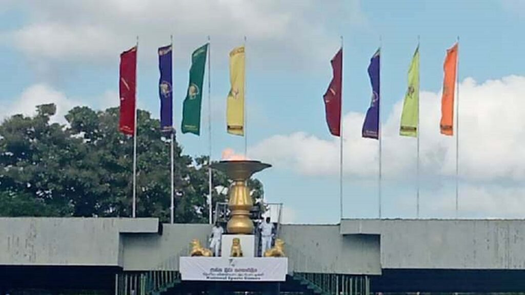 தேசிய விளையாட்டு விழா ஆரம்பம் - வடக்கின் தக்ஸிதா சாதனையுடன் தங்கப் பதக்கம்!