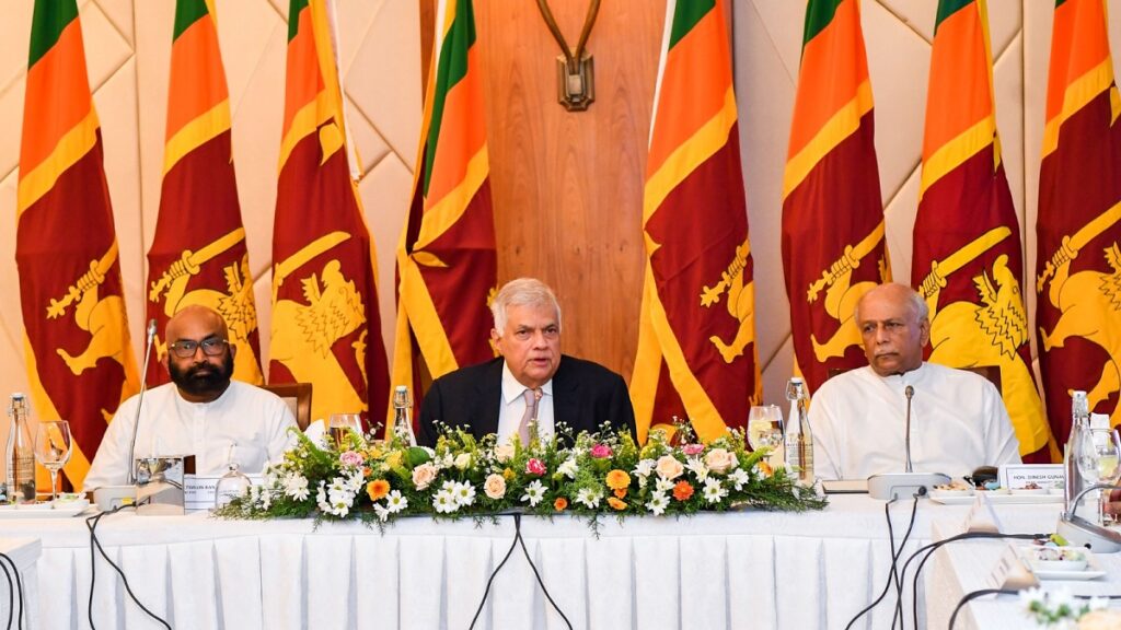 பொருளாதார மீட்சி மற்றும் ஸ்திரத்தன்மை தொடர்பான வட்டமேசை பேச்சுவார்த்தை கொழும்பில்!