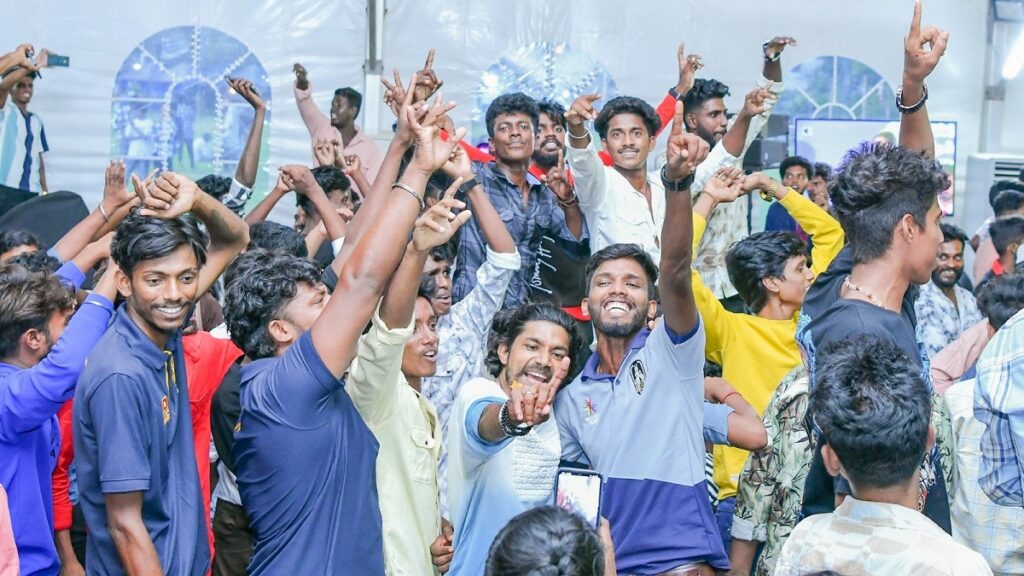 இளைஞர்களின் தொழில் பிரச்சினைக்குத் தீர்வு 