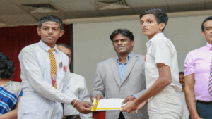 தென் மாகாணத்தில் உள்ள பாடசாலைகளுக்கு கிரிக்கெட் உபகரணங்கள் வழங்கி வைப்பு!